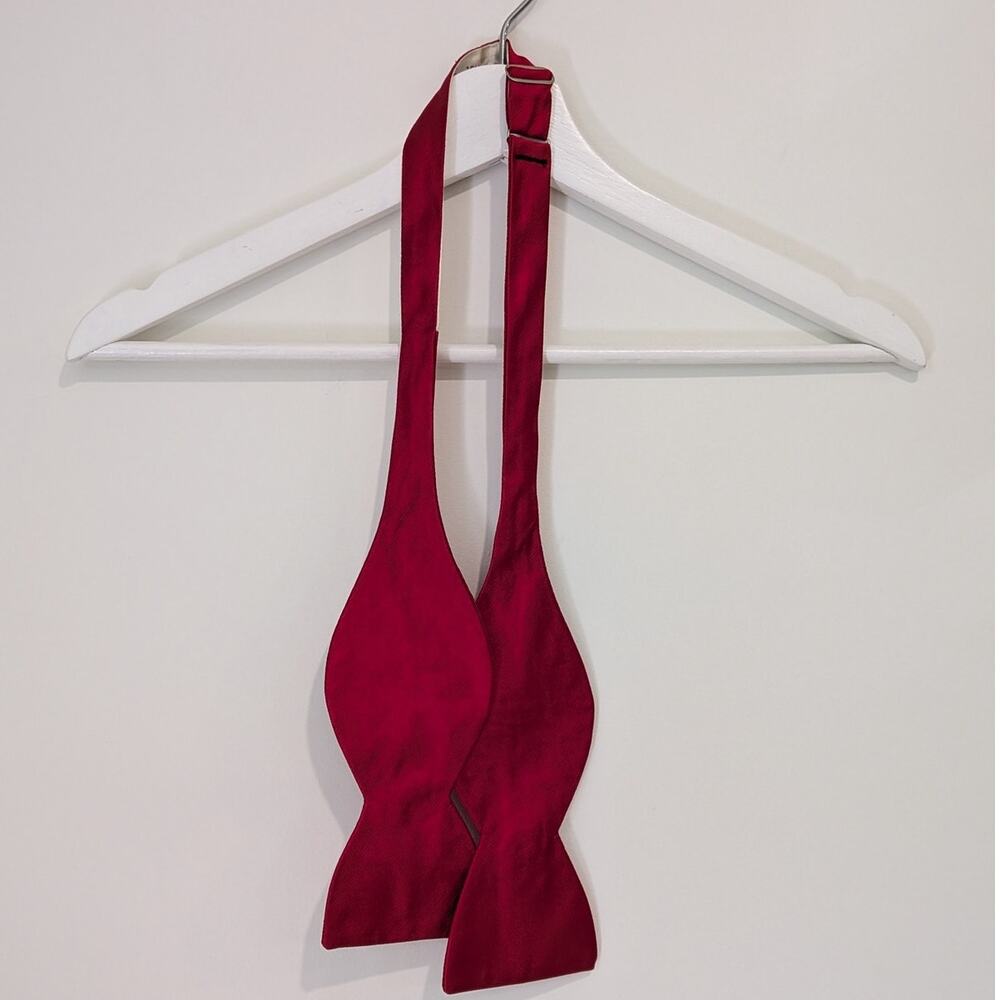 Classic Solid Red Adjustable Bow Tie Formal Preppy Ivy